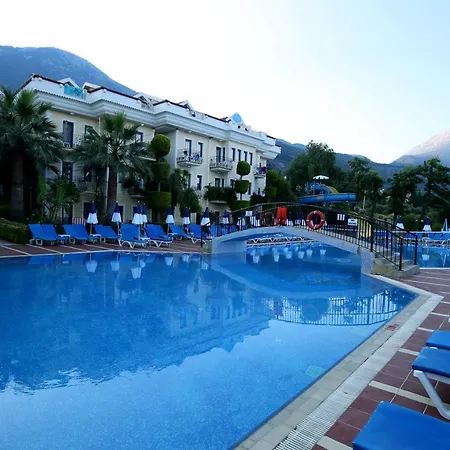 Hotel Yel 3*